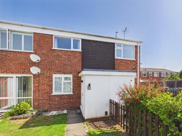 2 bed property, in Nailsworth Close, £135,000