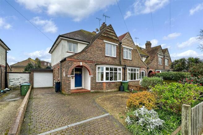 3 bed property, in Henry Avenue, £380,000