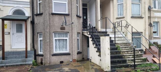 1 bed property, in Flat A, £65,000