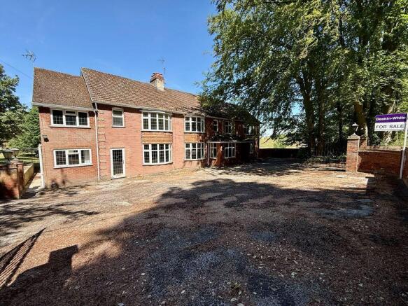 9 bed property, in Dagnall Road, £1,450,000