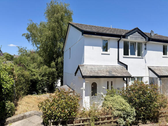 1 bed property, in The Carrions, £150,000