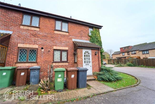 1 bed property, in The Campions, £320,000