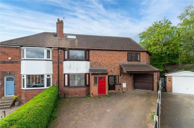 5 bed property, in Bramleigh Grove, £375,000