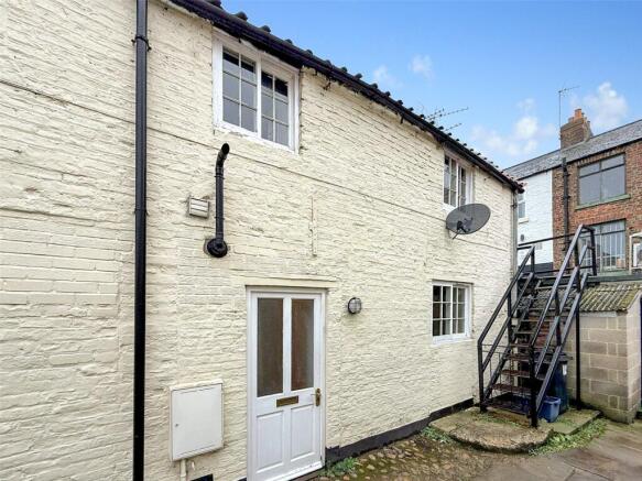 1 bed property, in Porters Vaults, £80,000