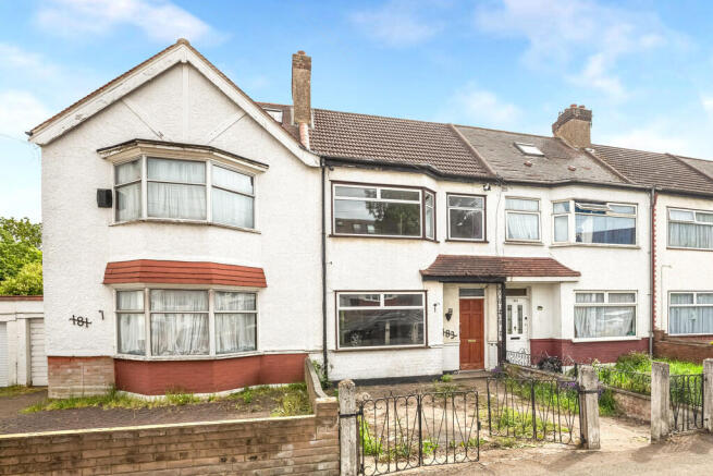 3 bed property, in Devonshire Hill Lane, £500,000