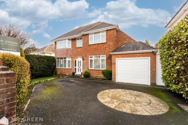 3 bed property, in Newlands Road, £595,000
