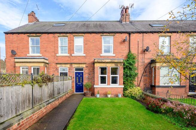 3 bed property, in Wetherby Road, £325,000