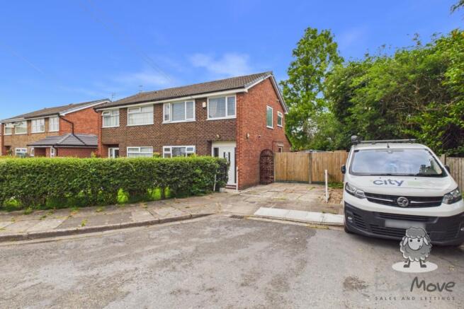 3 bed property, in Beech Avenue, £235,000