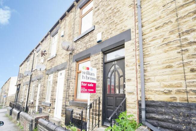 3 bed property, in Princess Street, £90,000