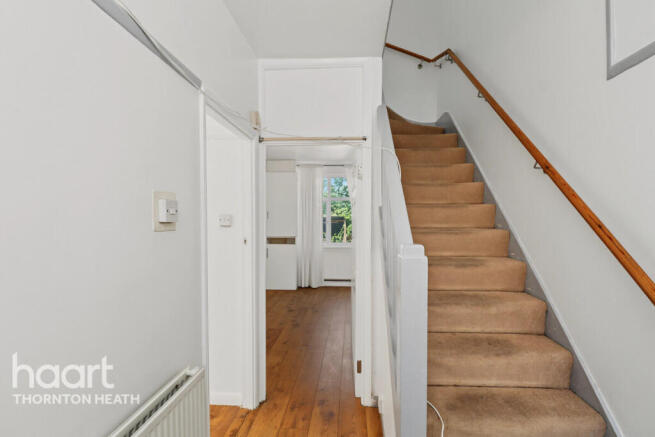 3 bed property, in Heaton Road, £600,000