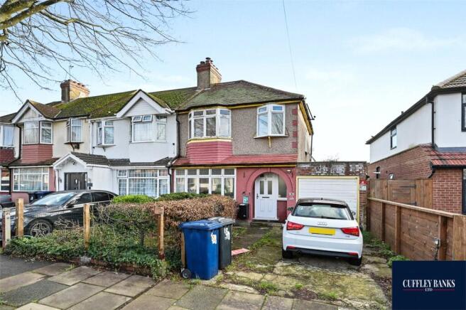 3 bed property, in Empire Road, £549,950