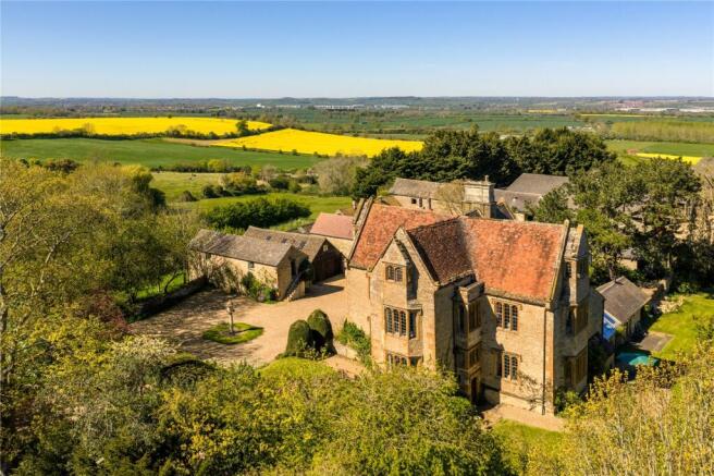 6 bed property, in Milton Road, £2,500,000