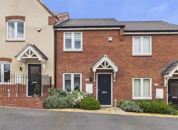 2 bed property, in Conbridge Close, £235,000
