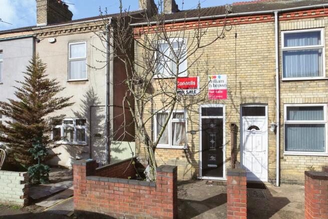 3 bed property, in Gladstone Street, £190,000
