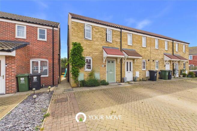 2 bed property, in Amis Road, £190,000