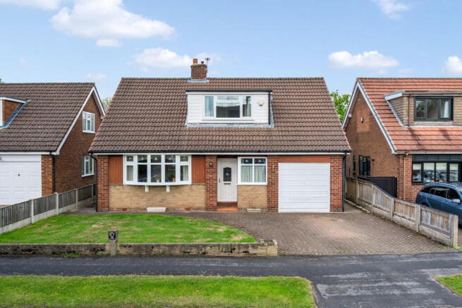 3 bed property, in Wellfield Road, £400,000