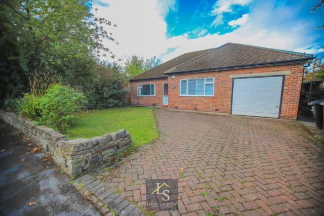 3 bed property, in Selwyn Drive, £475,000