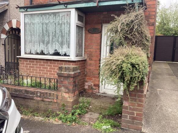 3 bed property, in Wellington Street, £130,000