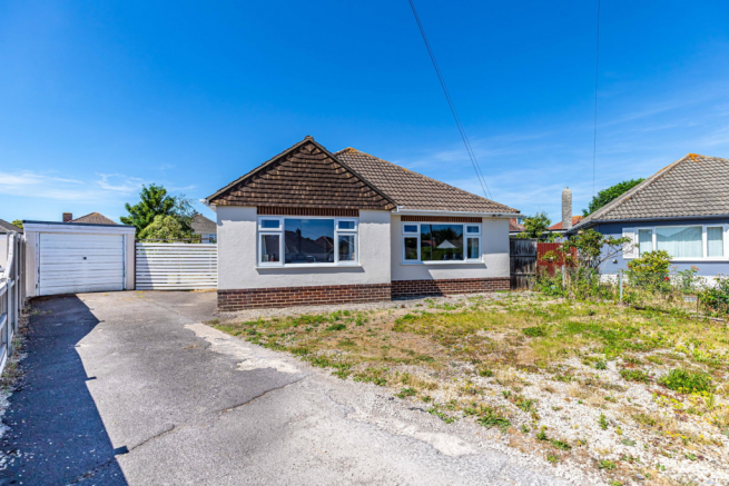 3 bed property, in Donnelly Road, £550,000