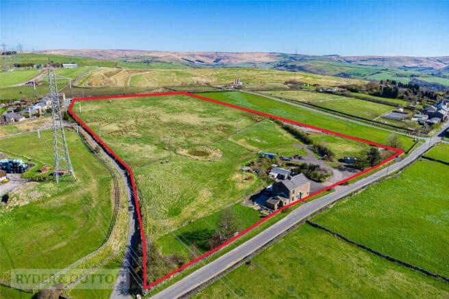 4 bed property, in Thorpe Lane, £880,000
