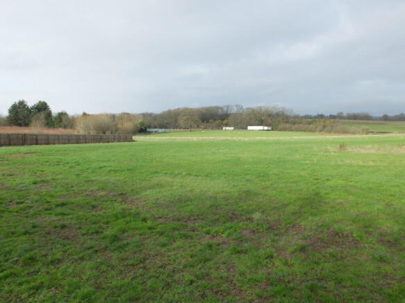 4 bed property, in Land Adjoining The Cottage, £160,000
