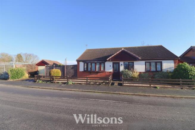 3 bed property, in Parklands, £195,000