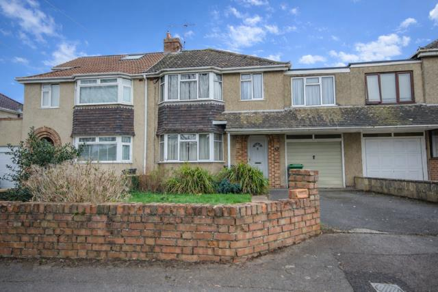 4 bed property, in Bromley Heath Road, £450,000