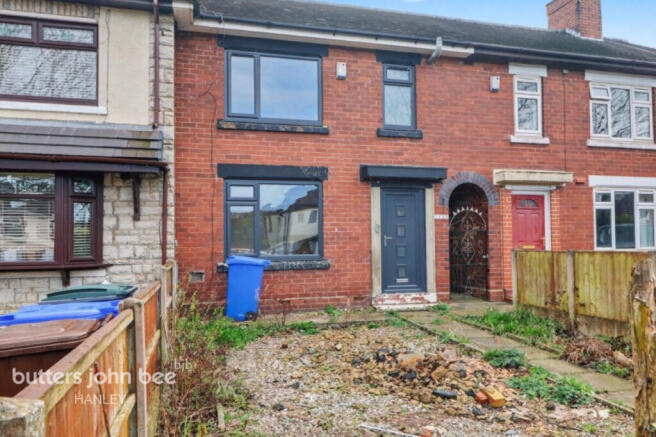 3 bed property, in Stoke-On-Trent ST2 8, £102,000