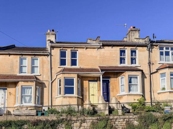 2 bed property, in Tyning Terrace, £385,000