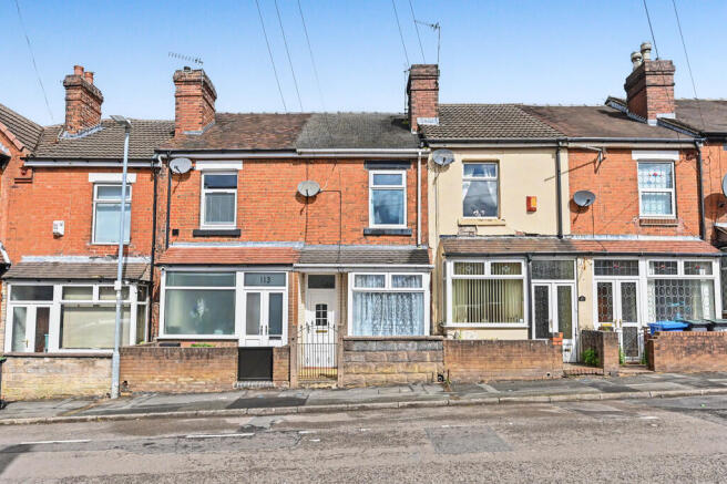 2 bed property, in Macclesfield Street, £110,000