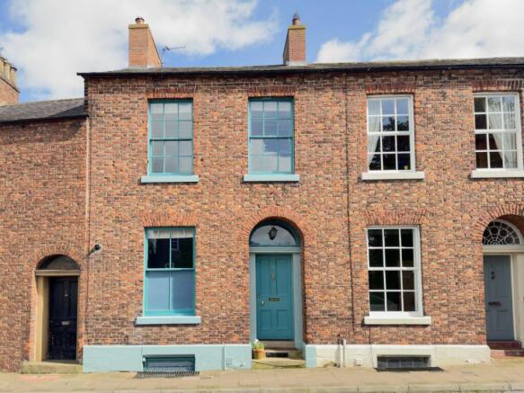 3 bed property, in Eden Street, £275,000