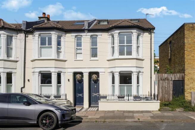 4 bed property, in Wickersley Road, £1,100,000