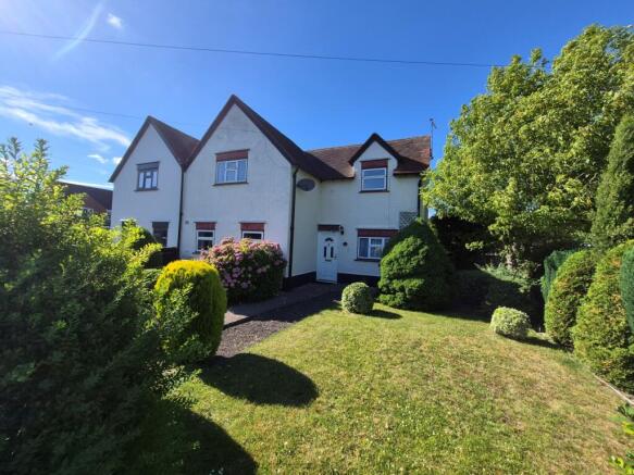 3 bed property, in White Road, £350,000