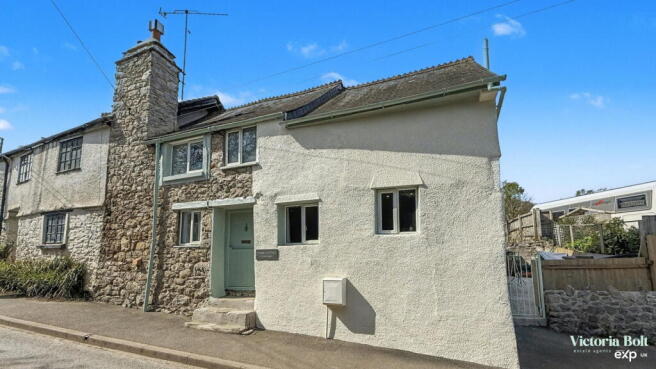 3 bed property, in Yealmpton, £400,000
