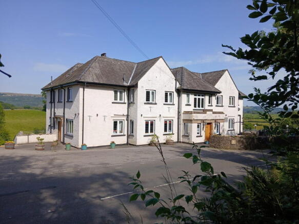 9 bed property, in Lyth Valley Country House, £1,200,000
