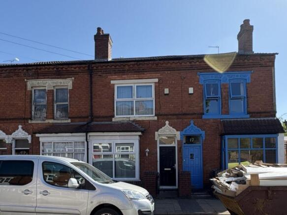 3 bed property, in 15 Fashoda Road, £180,000