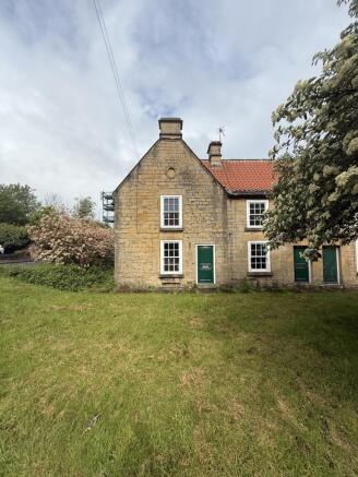 2 bed property, in 19 Cotton Street, £70,000