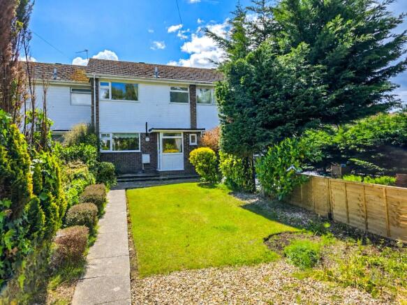 3 bed property, in Seaton Close, £339,950