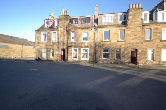 1 bed property, in 14/5, £35,000