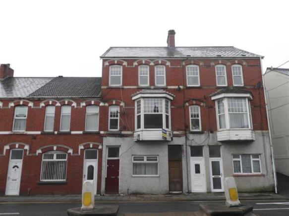 2 bed property, in Bethania Street, £45,000