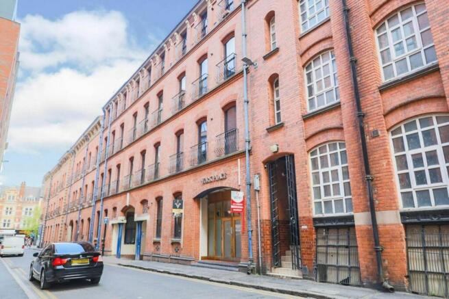 1 bed property, in Flat 202, £45,000