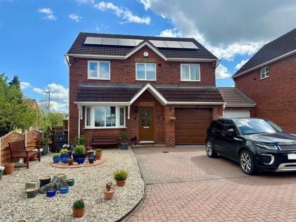 4 bed property, in St. Clares Court, £395,000
