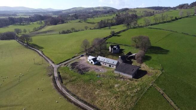 4 bed property, in Outbuildings At Plas Farm Plas Lane, £400,000