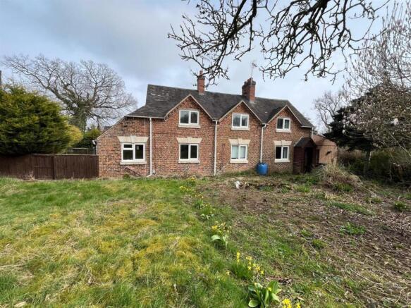 5 bed property, in 1 & 2 Hazelhurst Cottages, £495,000
