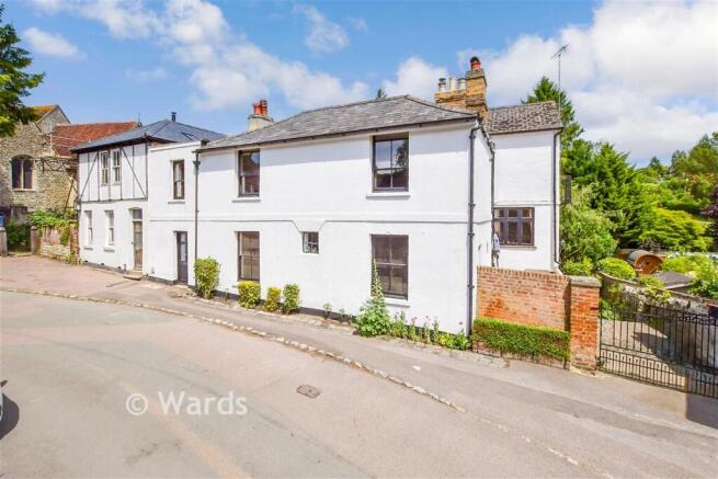 5 bed property, in Church Street, £700,000