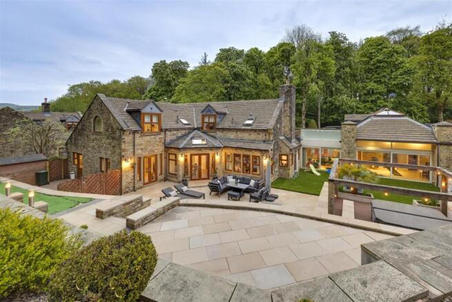 5 bed property, in Sunny Bank Road, £1,850,000