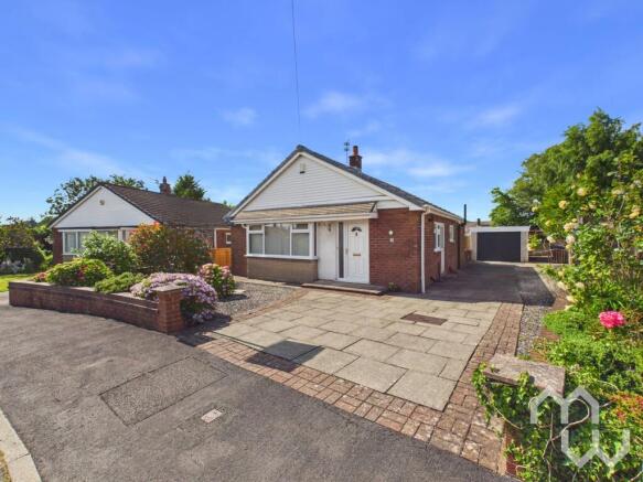 3 bed property, in Top Acre, £320,000