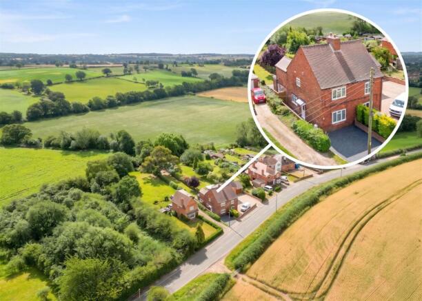 2 bed property, in Hurley Common, £375,000