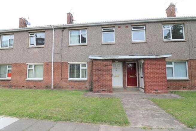 1 bed property, in College Road, £30,000