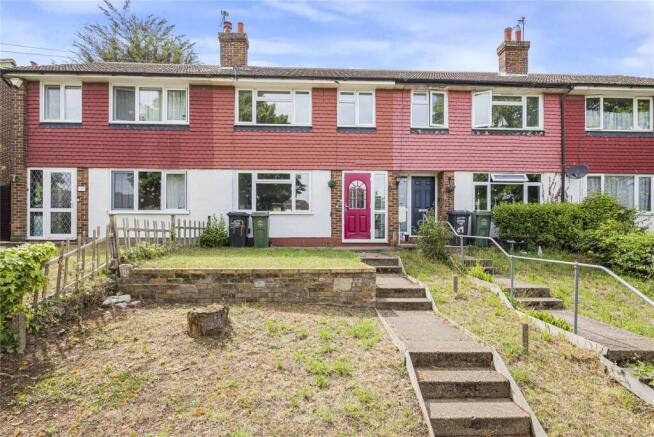 3 bed property, in Mounts Road, £350,000